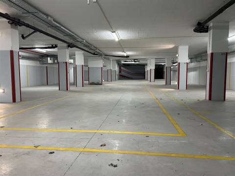 T3 novo junto à Rotunda da Boavista