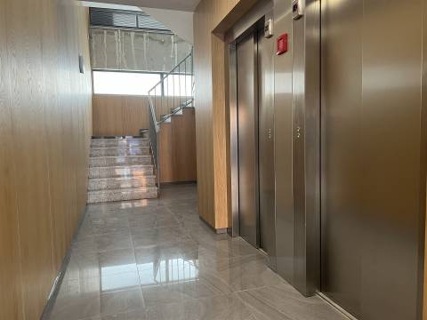 T3 novo junto à Rotunda da Boavista