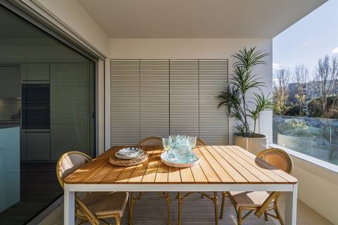 T3 Duplex | Novo com Varandas | lugare de garagem Prelada