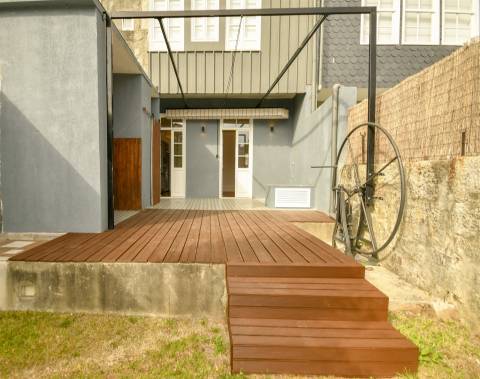 Moradia T3 com jardim + espaço independente de 70 m² |junto à Marechal Gomes da Costa