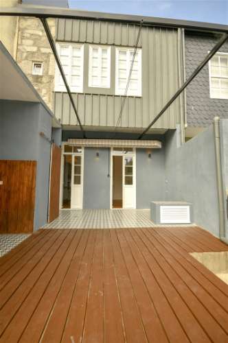 Moradia T3 com jardim + espaço independente de 70 m² |junto à Marechal Gomes da Costa