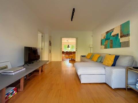 Moradia T5 com jardim e vista mar | Pinhais da Foz