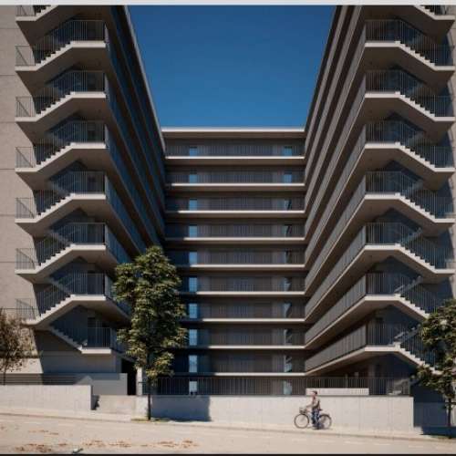 T1 c/ varanda de 11 m2 em construção | Vila Nova de Gaia