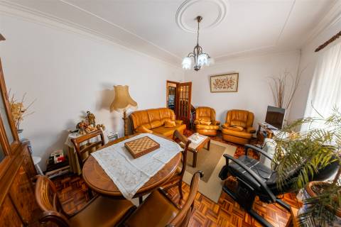Moradia T6 Venda em Louriçal do Campo,Castelo Branco