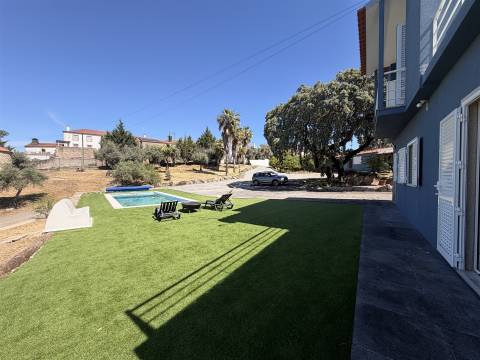 Quinta T4 Venda em Orca,Fundão