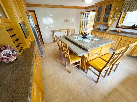 Moradia Isolada T4 Venda em Albergaria-a-Velha e Valmaior,Albergaria-a-Velha