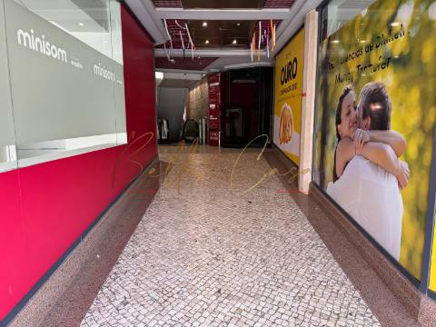 Loja  Arrendamento em Glória e Vera Cruz,Aveiro
