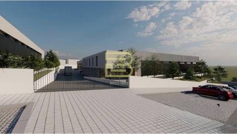 Terreno para construção de Armazém industrial, com 17.900m2, em Vila do Conde.