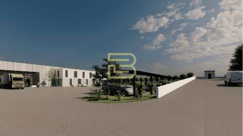 Terreno para construção de Armazém industrial, com 14.500m2, em Vila do Conde.