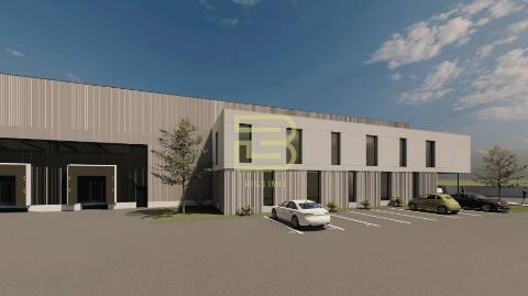 Terreno para construção de Armazém industrial, com 14.500m2, em Vila do Conde.