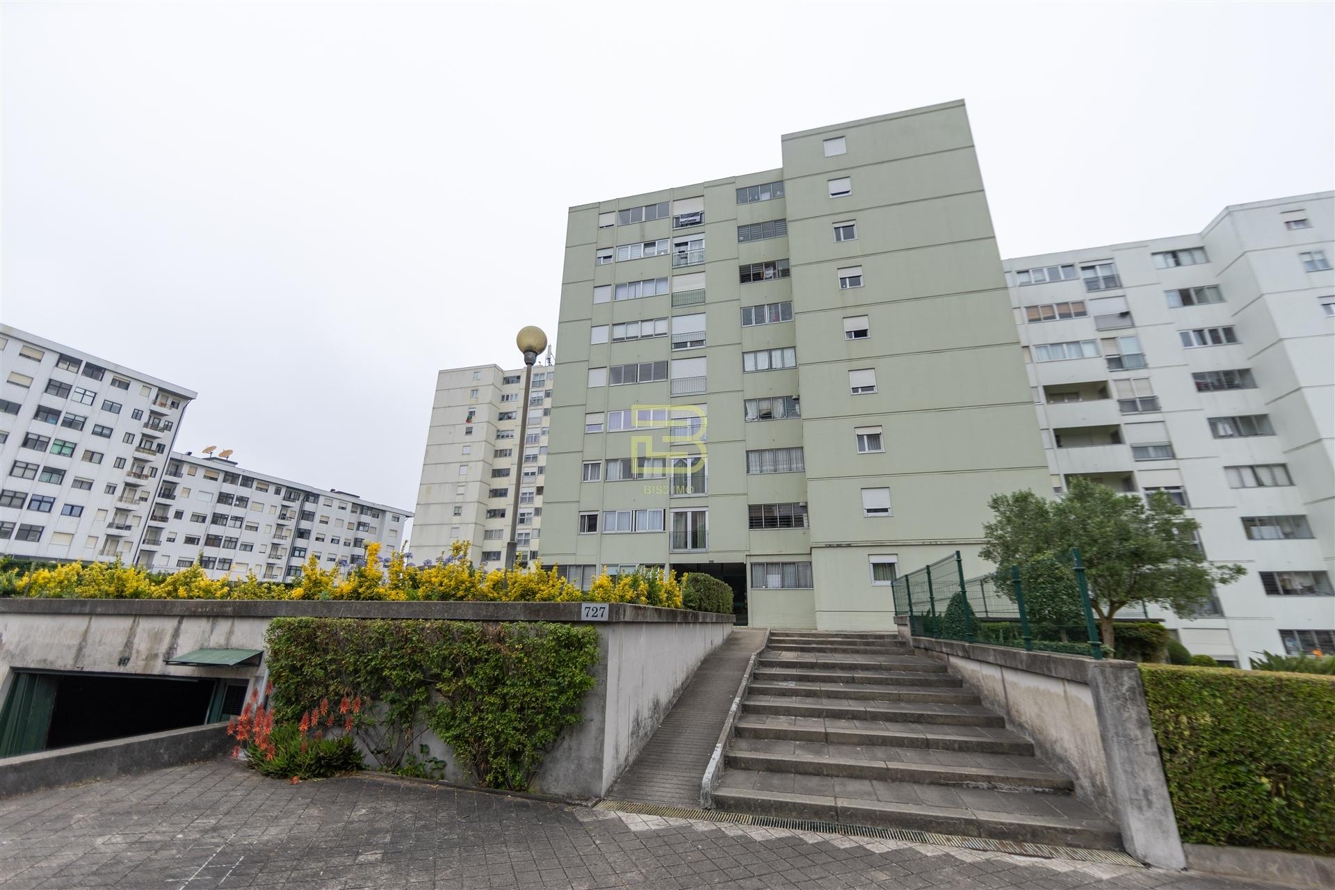Apartamento T3 em Ramalde – Oportunidade para Investidores