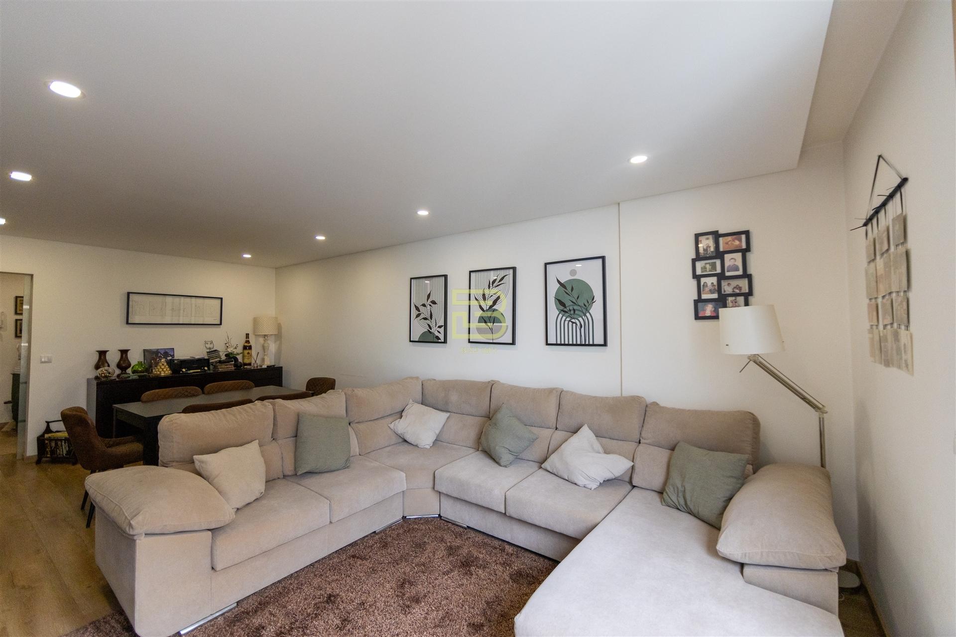 Apartamento T3 em Ramalde – Oportunidade para Investidores