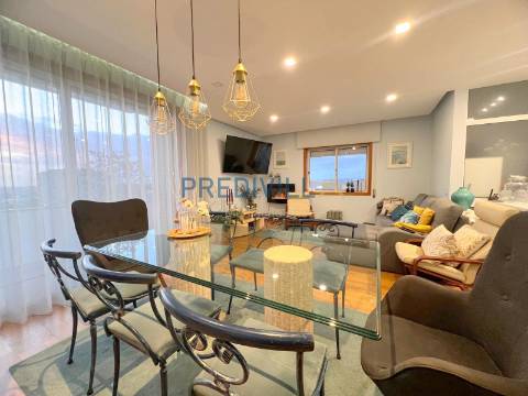 Apartamento T3 Venda em Nogueira e Silva Escura,Maia