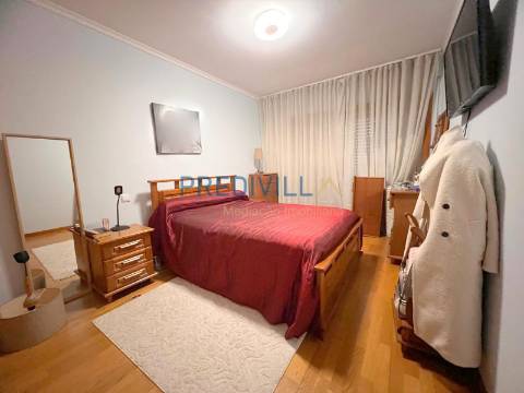 Apartamento T3 Venda em Nogueira e Silva Escura,Maia