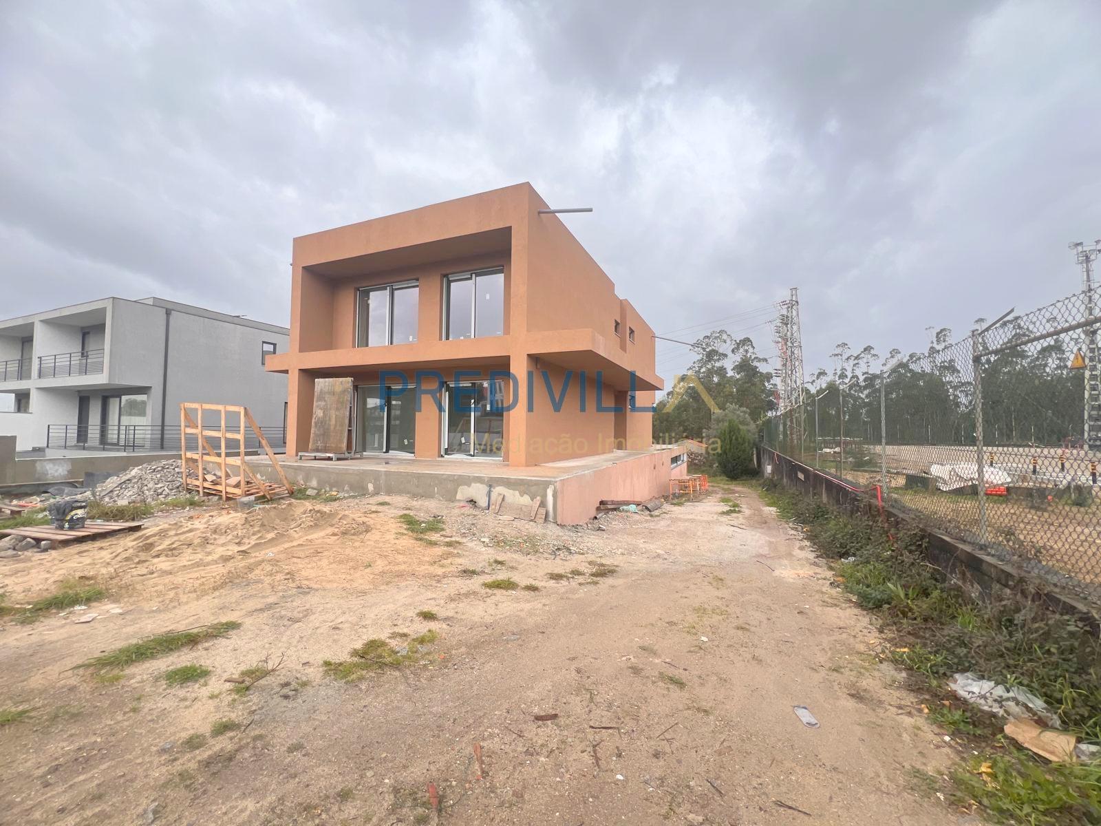 Moradia Isolada T3 Venda em Vilar e Mosteiró,Vila do Conde