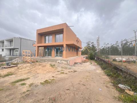 Moradia Isolada T3 Venda em Vilar e Mosteiró,Vila do Conde
