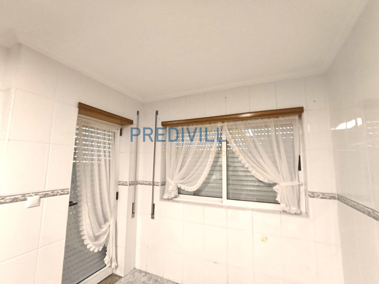 Apartamento T3 Venda em Castêlo da Maia,Maia