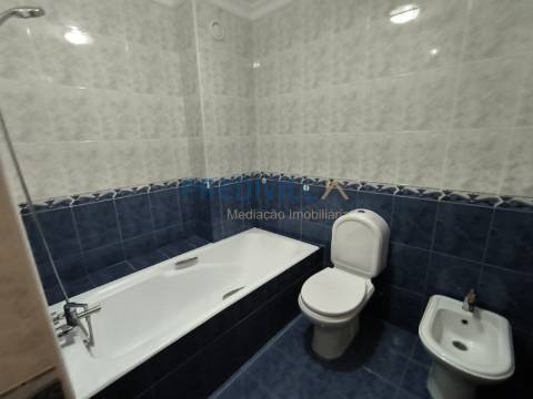Apartamento T3 Venda em Castêlo da Maia,Maia
