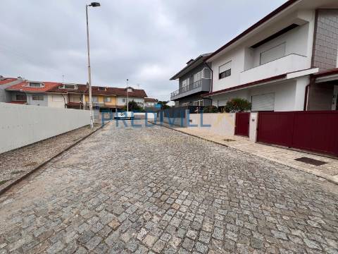 Lote de Terreno  Venda em Vilar de Pinheiro,Vila do Conde