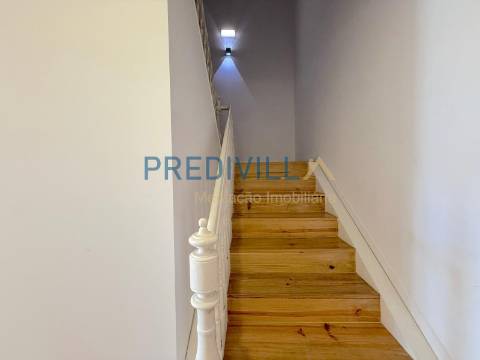 Apartamento T1 DUPLEX Arrendamento em Campanhã,Porto
