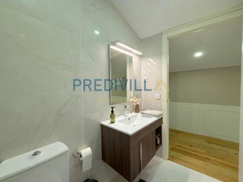Apartamento T1 DUPLEX Arrendamento em Campanhã,Porto