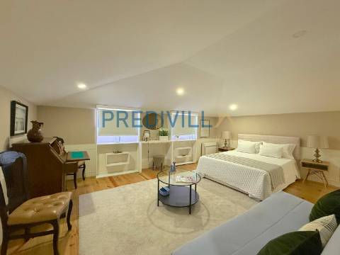 Apartamento T1 DUPLEX Arrendamento em Campanhã,Porto