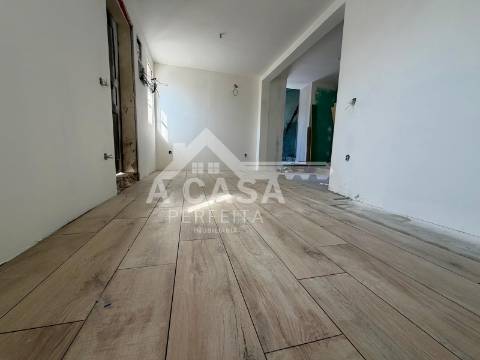 Moradia T1 totalmente renovada em São João de Ovar
