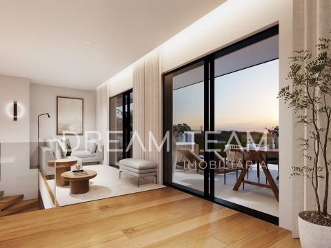 Apartamento T3 com Jardim - Montijo