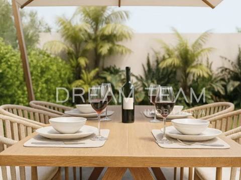 Apartamento T3 com Jardim - Montijo