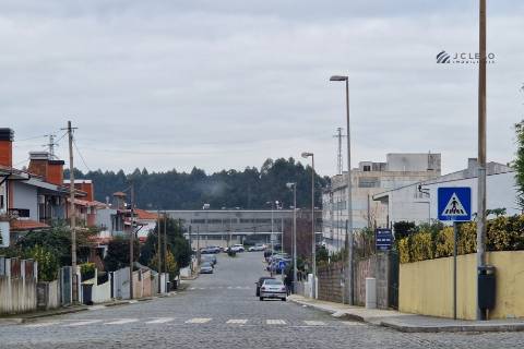 Lote de Terreno - Porto, Maia
