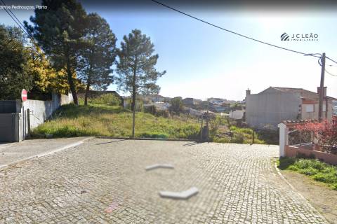 Lote de Terreno em Pedrouços para construção