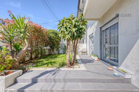 T2 com Garagem a 500m da Praia de Leça da Palmeira