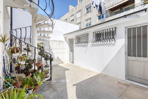 T2 com Garagem a 500m da Praia de Leça da Palmeira