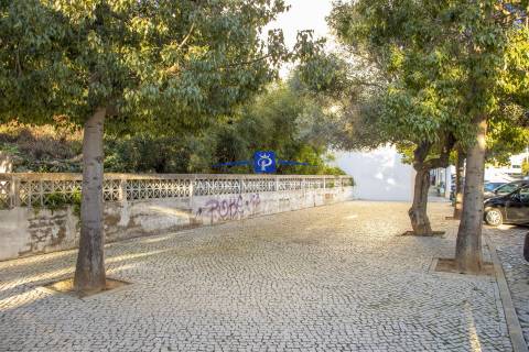 Único Lote de terreno à entrada de Carvoeiro
