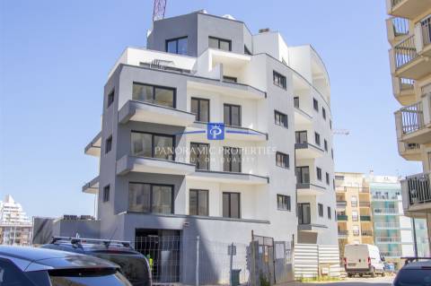Luxuosos e modernos apartamentos T2 em construção