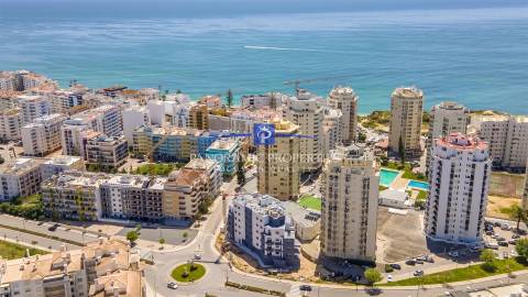 Luxuosos e modernos apartamentos T2 em construção