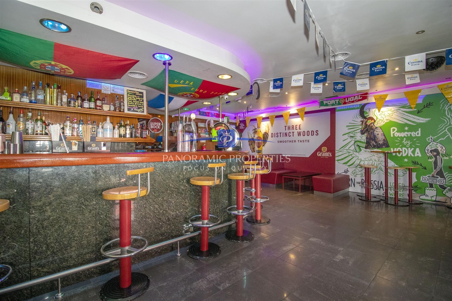 Bar para Venda no centro de Carvoeiro