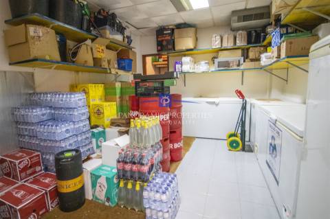 Bar para Venda no centro de Carvoeiro