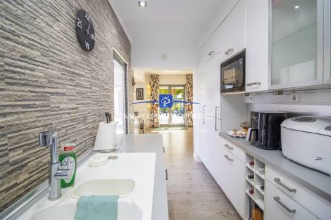 EXCLUSIVO! Magnífica moradia rural em Monchique, com vistas panorâmicas para a costa