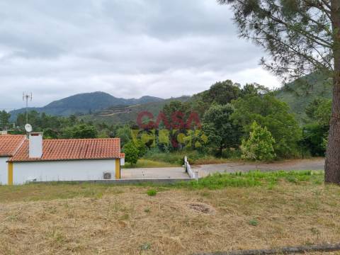 Terreno T4 Venda em Águas Belas,Ferreira do Zêzere