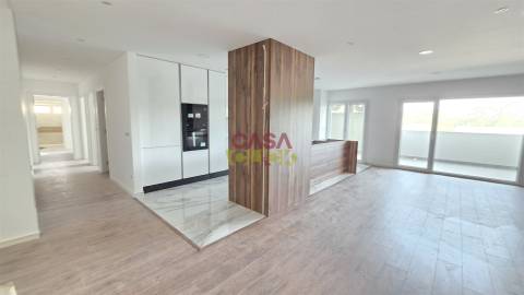 Apartamento T3 DUPLEX Venda em Nossa Senhora de Fátima,Entroncamento