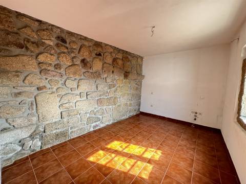 Moradia Isolada T3+1 Venda em Oliveira (Santa Maria),Vila Nova de Famalicão