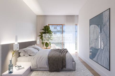 Apartamento T1 novo , no coração das Avenidas Novas/475.000€.