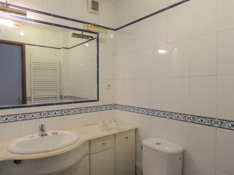 Apartamento T2 mobilado para arrendar em Lisboa Marquês de Pombal