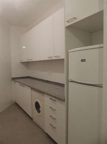 Apartamento T2 mobilado para arrendar em Lisboa Marquês de Pombal
