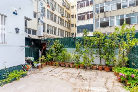 Apartamento T2 mobilado para arrendar em Lisboa Marquês de Pombal