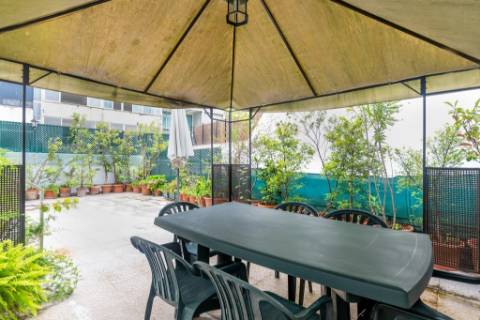 Apartamento T2 mobilado para arrendar em Lisboa Marquês de Pombal
