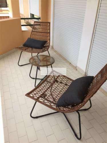 Apartamento T2 para arrendar, garagem, piscina, praia, Carcavelos, condomínio fechado, segurança 24h