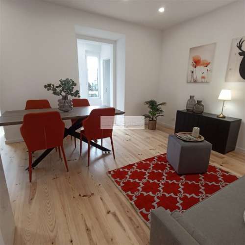 Apartamento T3 totalmente Renovado e mobilado em Benfica
