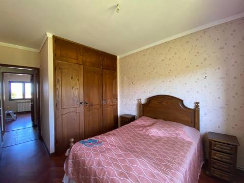 Moradia T9 Perto da Praia em Moledo